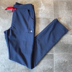 FIGS Charcoal XS Yola (Limited Color)